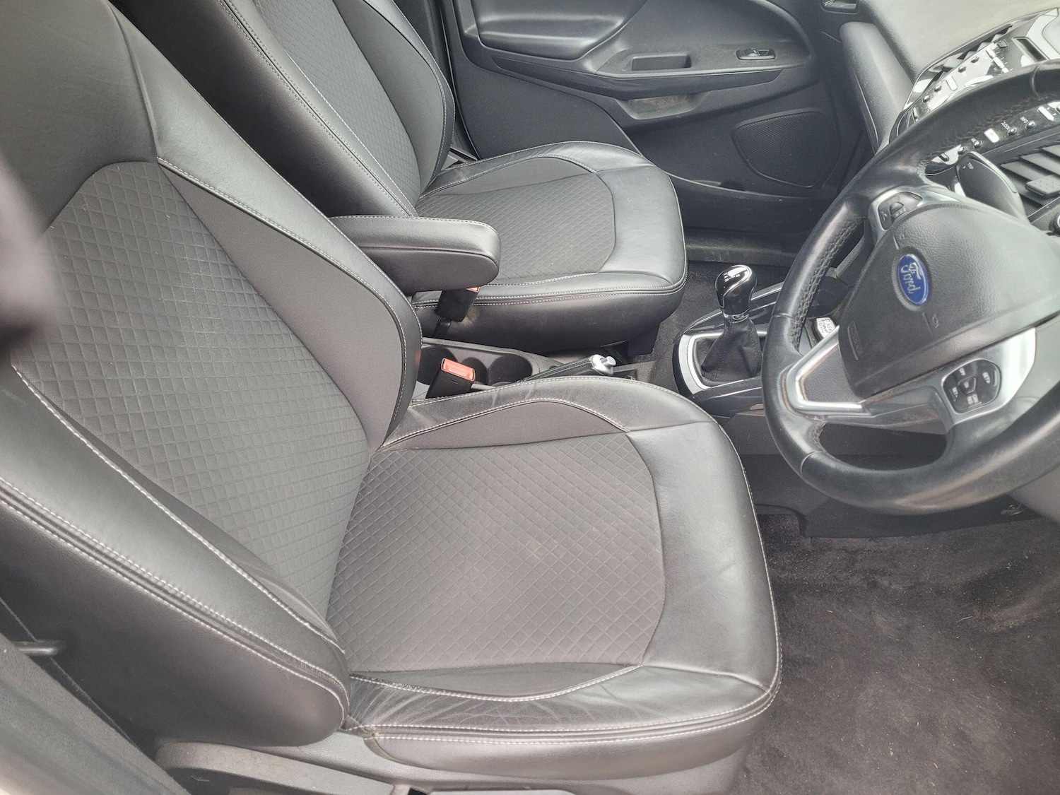 Used Ford Ecosport 2016 for sale - 77793898: Photo 13