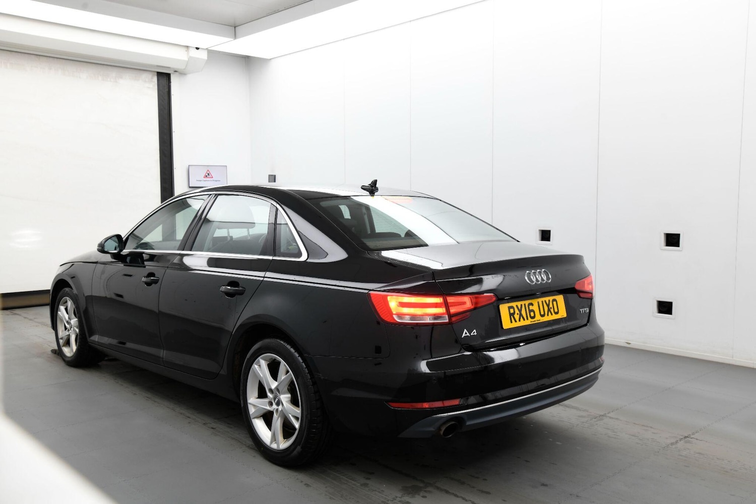 Used Audi A4 for sale - 77682860: Photo 3