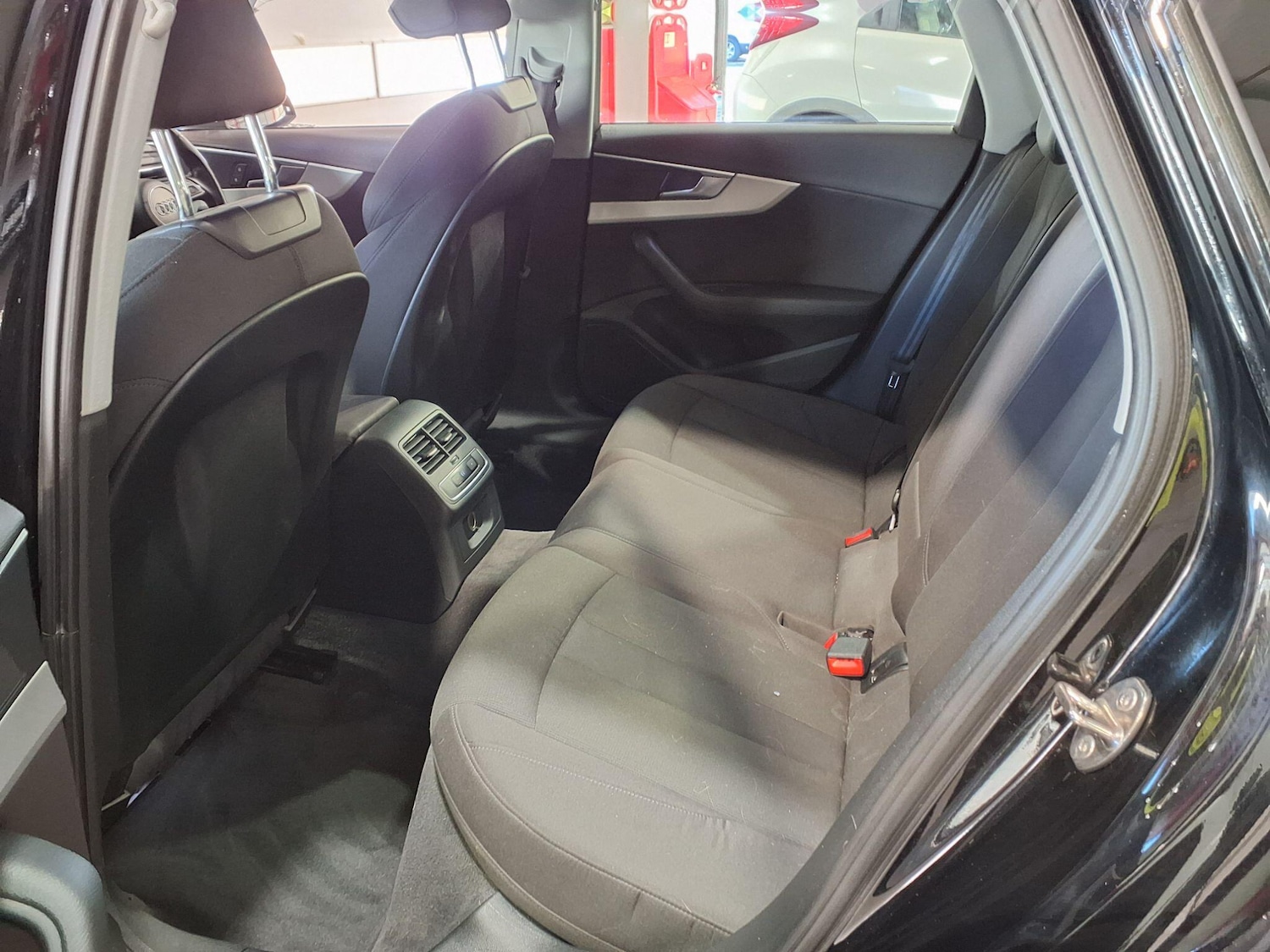 Used Audi A4 for sale - 77682860: Photo 7