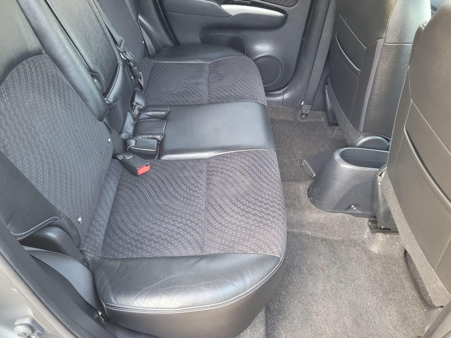 Used Nissan Note 2014 for sale - 77049819: Photo 30