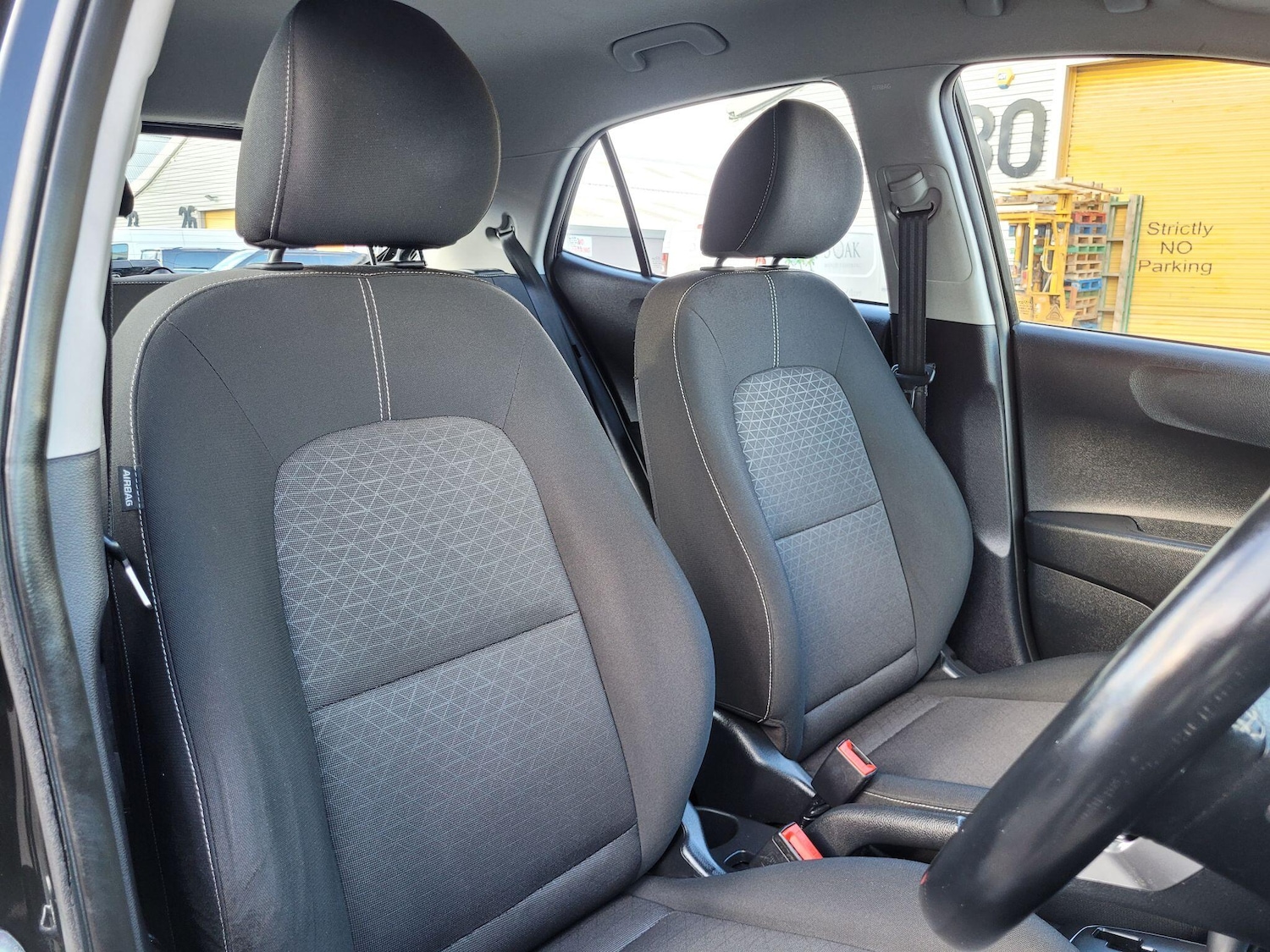 Used Kia Picanto 2018 for sale - 76326767: Photo 19