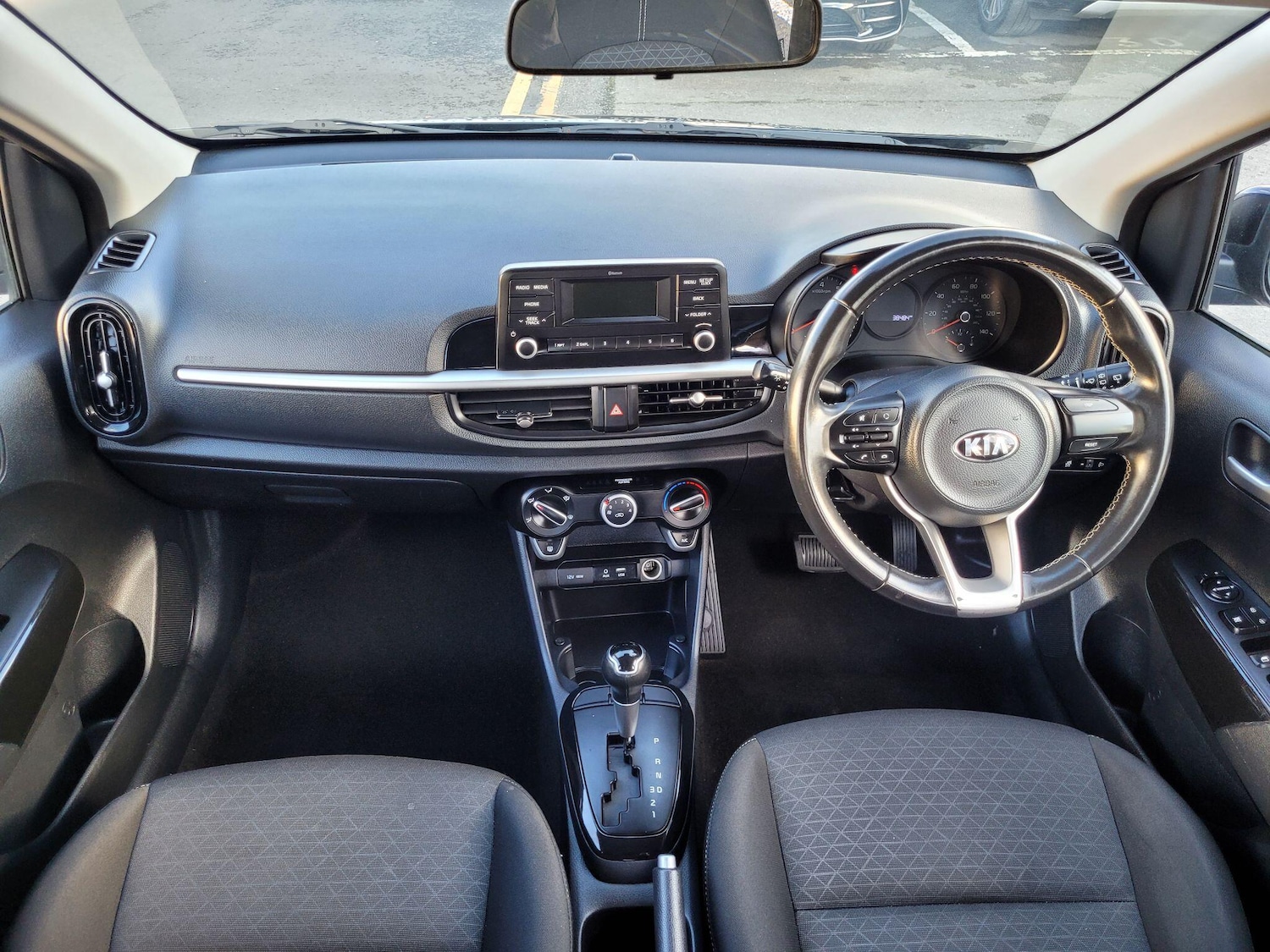 Used Kia Picanto 2018 for sale - 76326767: Photo 27