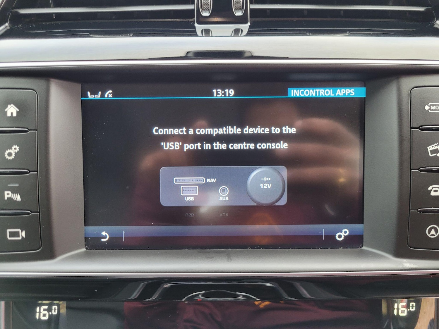 Used Jaguar XE 2015 for sale - 76984713: Photo 55