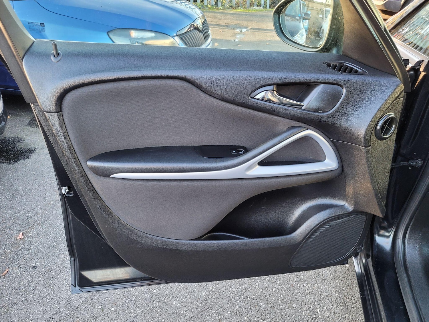 Used Vauxhall Zafira 2013 for sale - 76765992: Photo 17