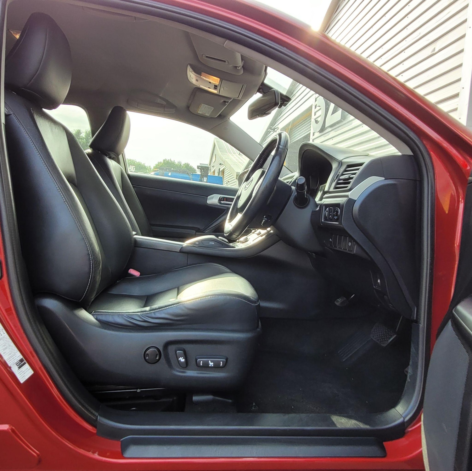 Vehicle 25