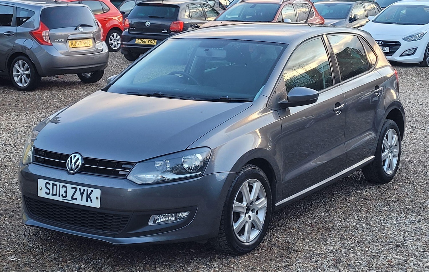 Used Volkswagen Polo for sale - 77574107: Photo 2