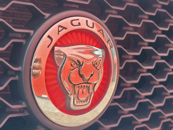 Used Jaguar XE 2015 for sale - 75492446: Photo 11