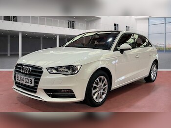 Used Audi A3 2014 for sale - 76239459: Photo 2