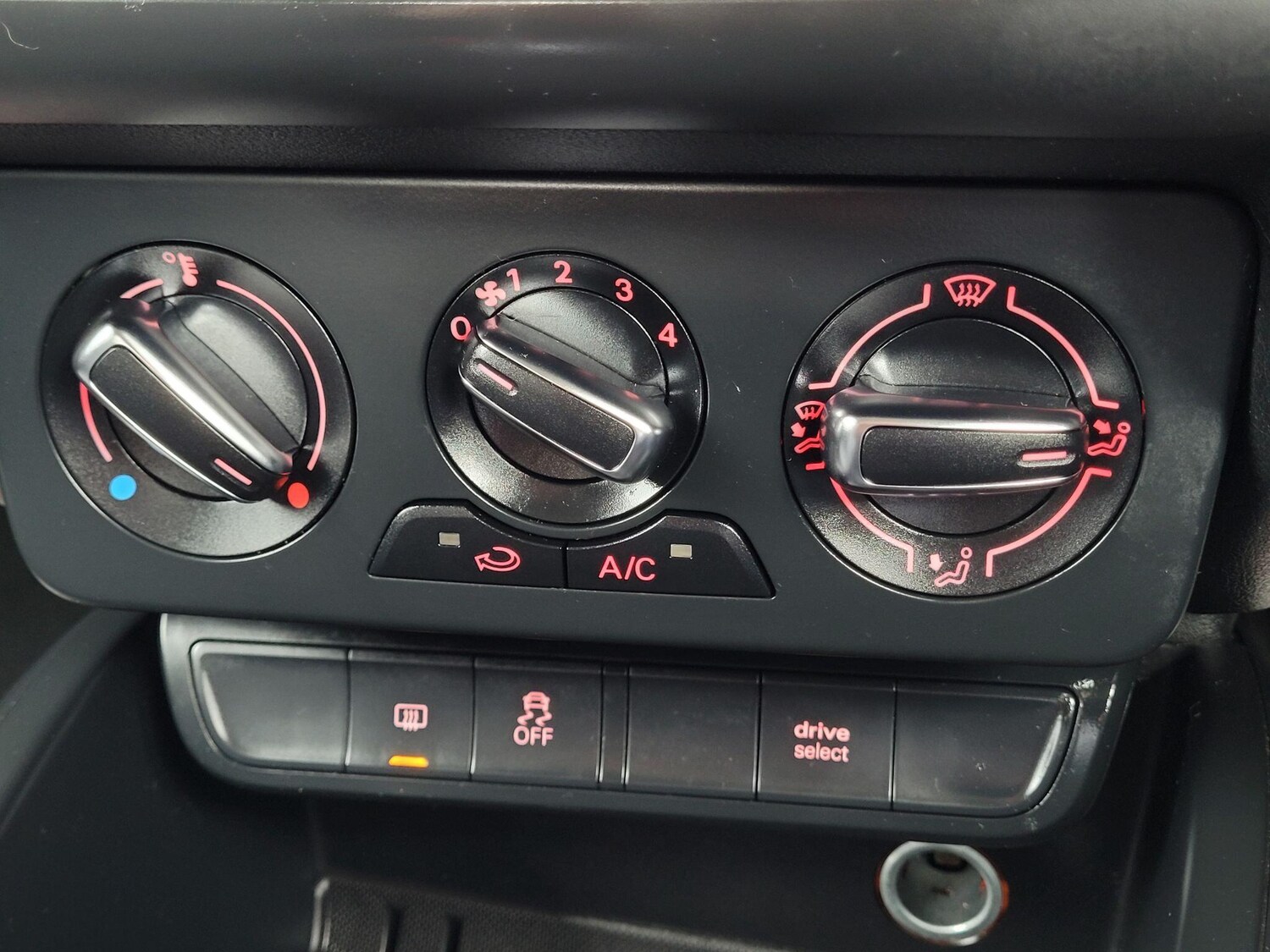 Used Audi A1 for sale - 77497188: Photo 37