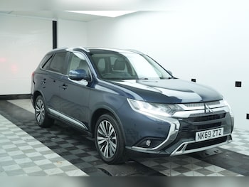 Mitsubishi Outlander feature image