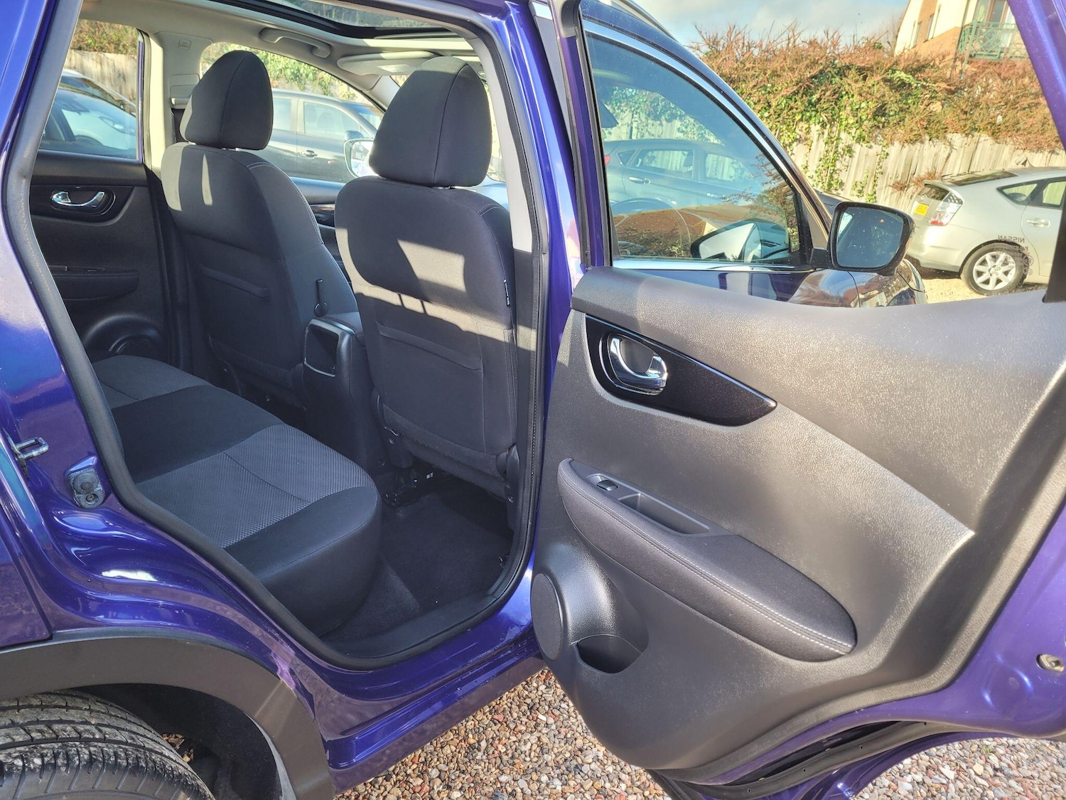 Used Nissan Qashqai 2015 for sale - 76984719: Photo 11