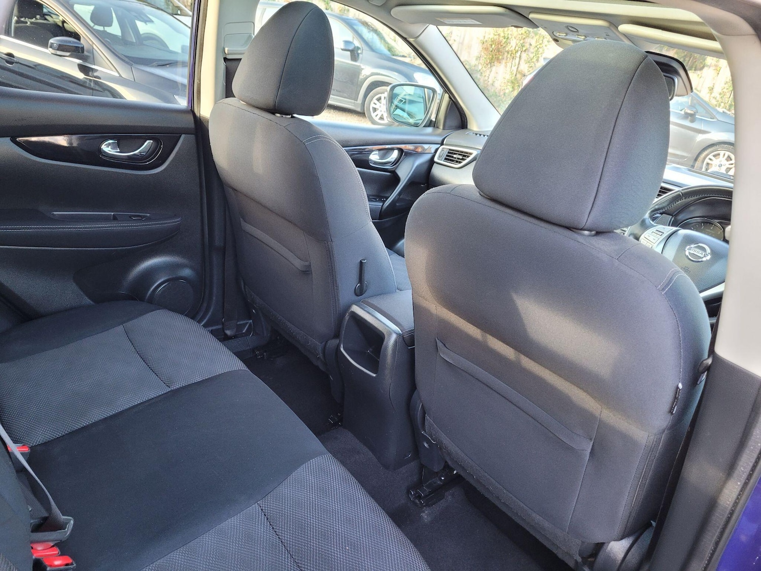 Used Nissan Qashqai 2015 for sale - 76984719: Photo 13