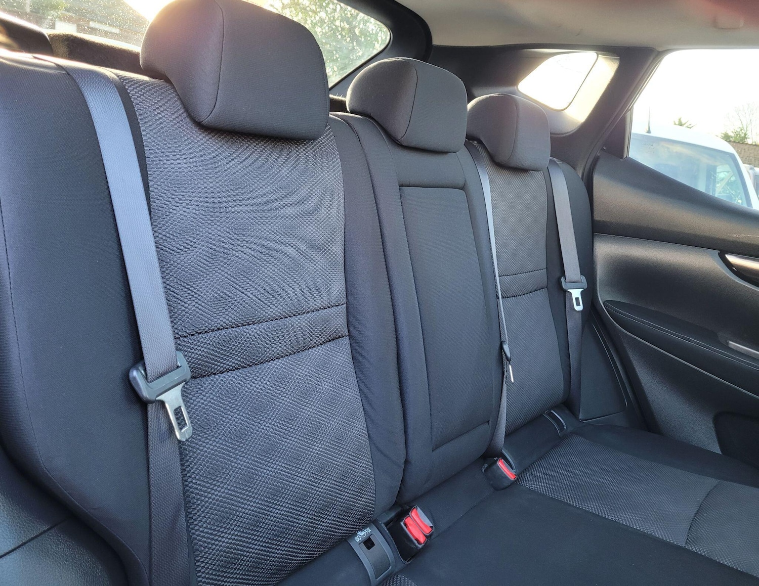 Used Nissan Qashqai 2015 for sale - 76984719: Photo 14