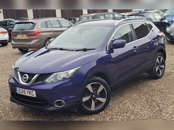 Used Nissan Qashqai 2015 for sale - 76984719: Photo
