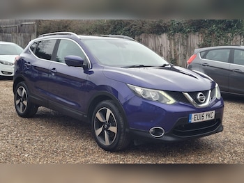 Used Nissan Qashqai 2015 for sale - 76984719: Photo