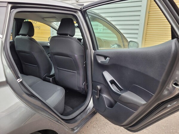 Used Ford Fiesta 2018 for sale - 76166381: Photo 16