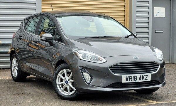 Used Ford Fiesta 2018 for sale - 76166381: Photo 1