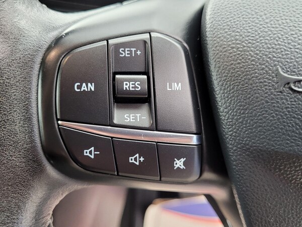 Used Ford Fiesta 2018 for sale - 76166381: Photo 32