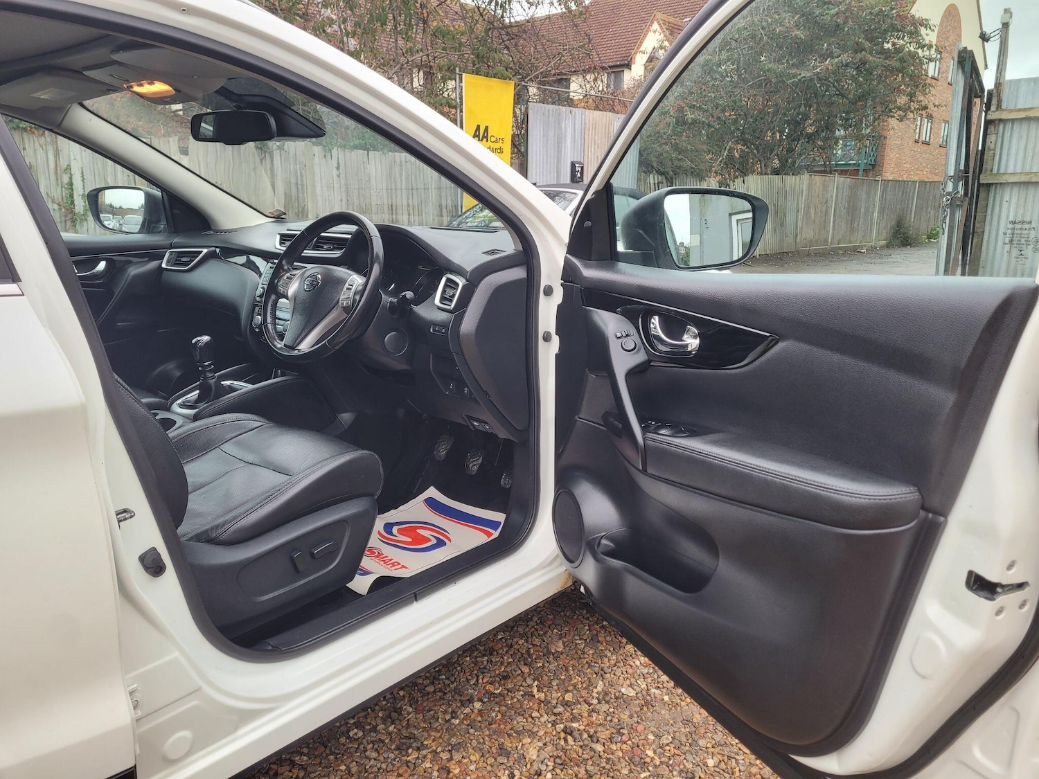 Used Nissan Qashqai 2016 for sale - 77097482: Photo 12