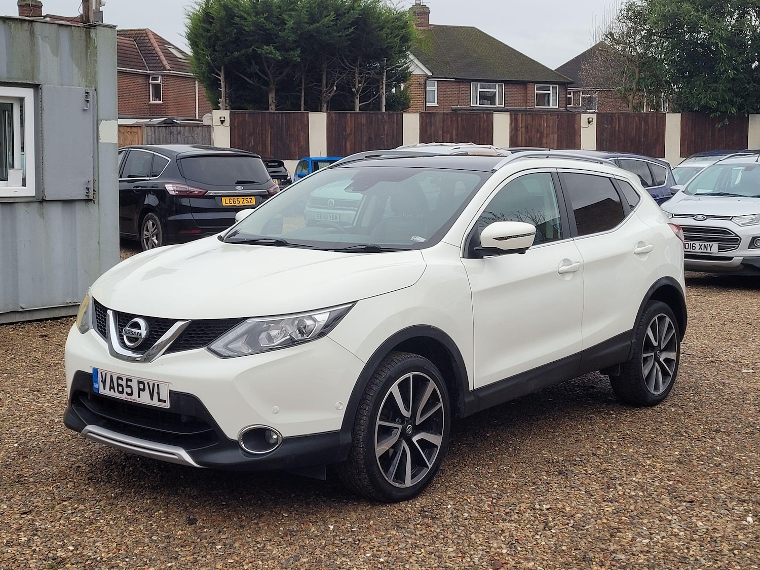 Used Nissan Qashqai 2016 for sale - 77097482: Photo 4