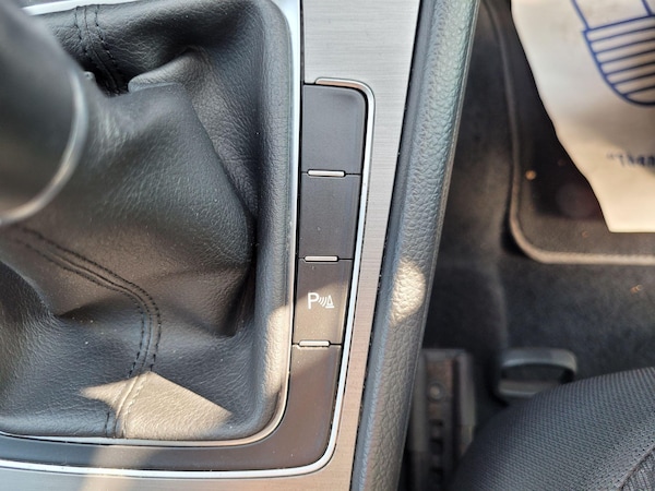 Used Volkswagen Golf 2015 for sale - 75463816: Photo 26
