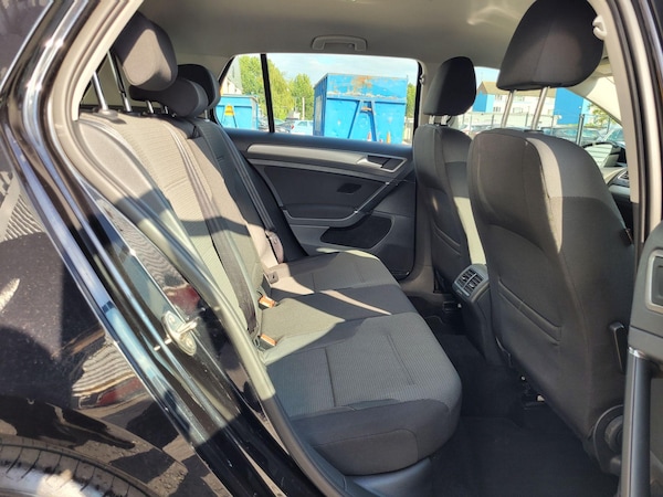 Used Volkswagen Golf 2015 for sale - 75463816: Photo 41