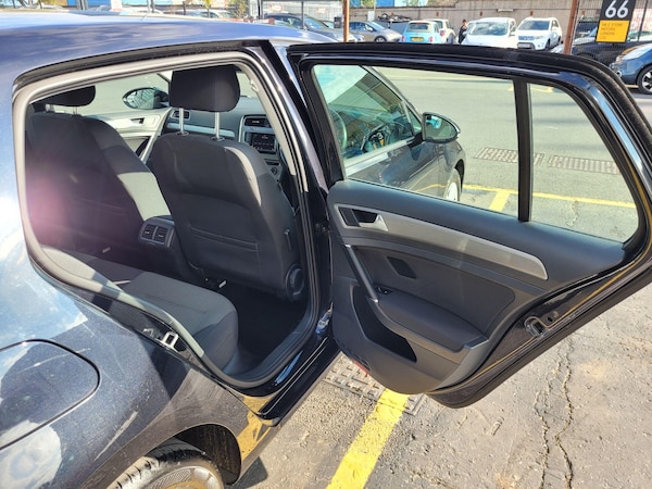 Used Volkswagen Golf 2015 for sale - 75463816: Photo 43