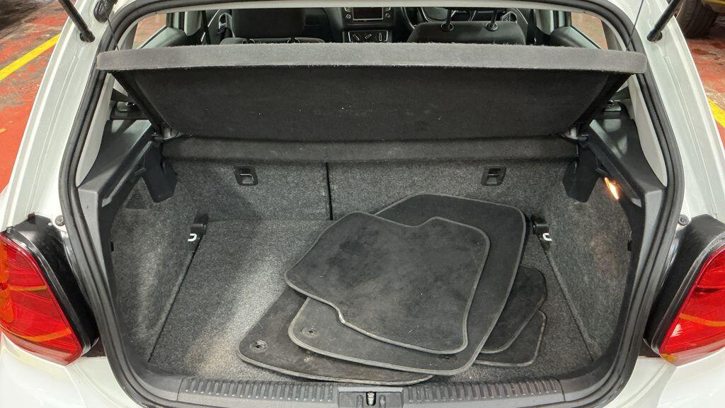 Used Volkswagen Polo 2015 for sale - 77291382: Photo 11