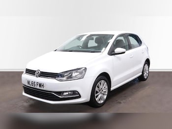 Used Volkswagen Polo 2015 for sale - 77291382: Photo