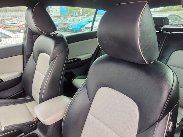 Used Kia Sportage 2018 for sale - 75492840: Photo 54