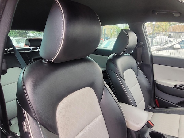 Used Kia Sportage 2018 for sale - 75492840: Photo 61