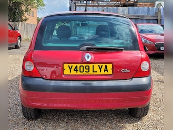 Used Renault Clio 2001 for sale - 78612751: Photo