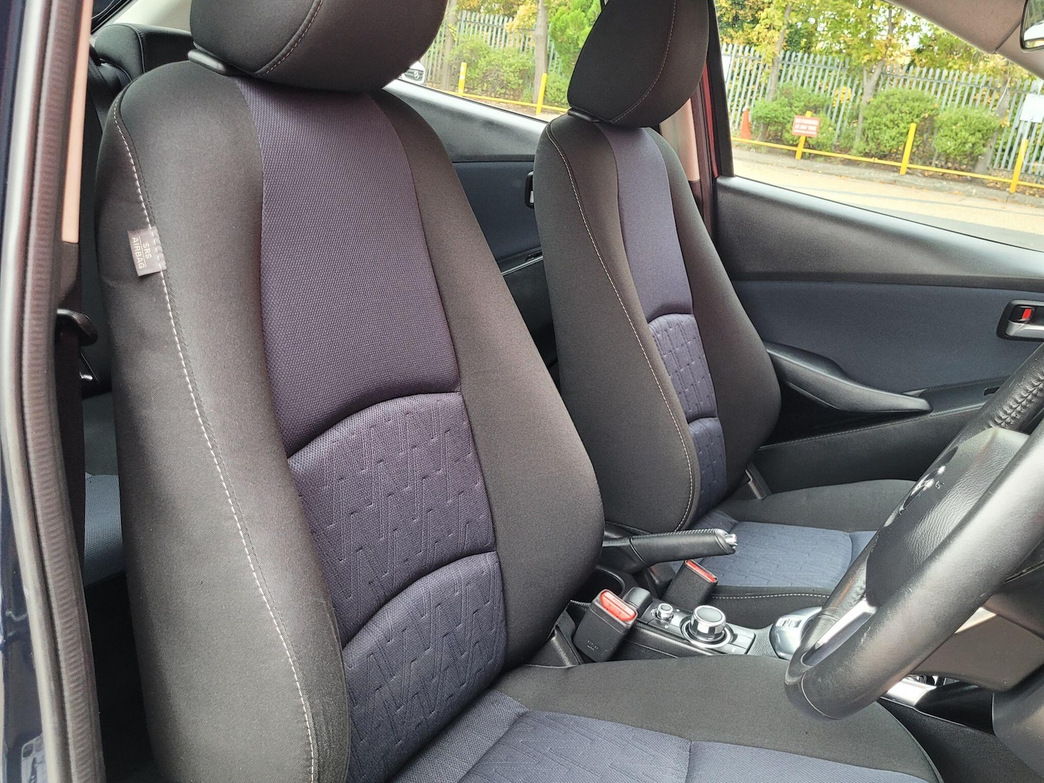 Used Mazda Mazda2 2016 for sale - 76227132: Photo 15