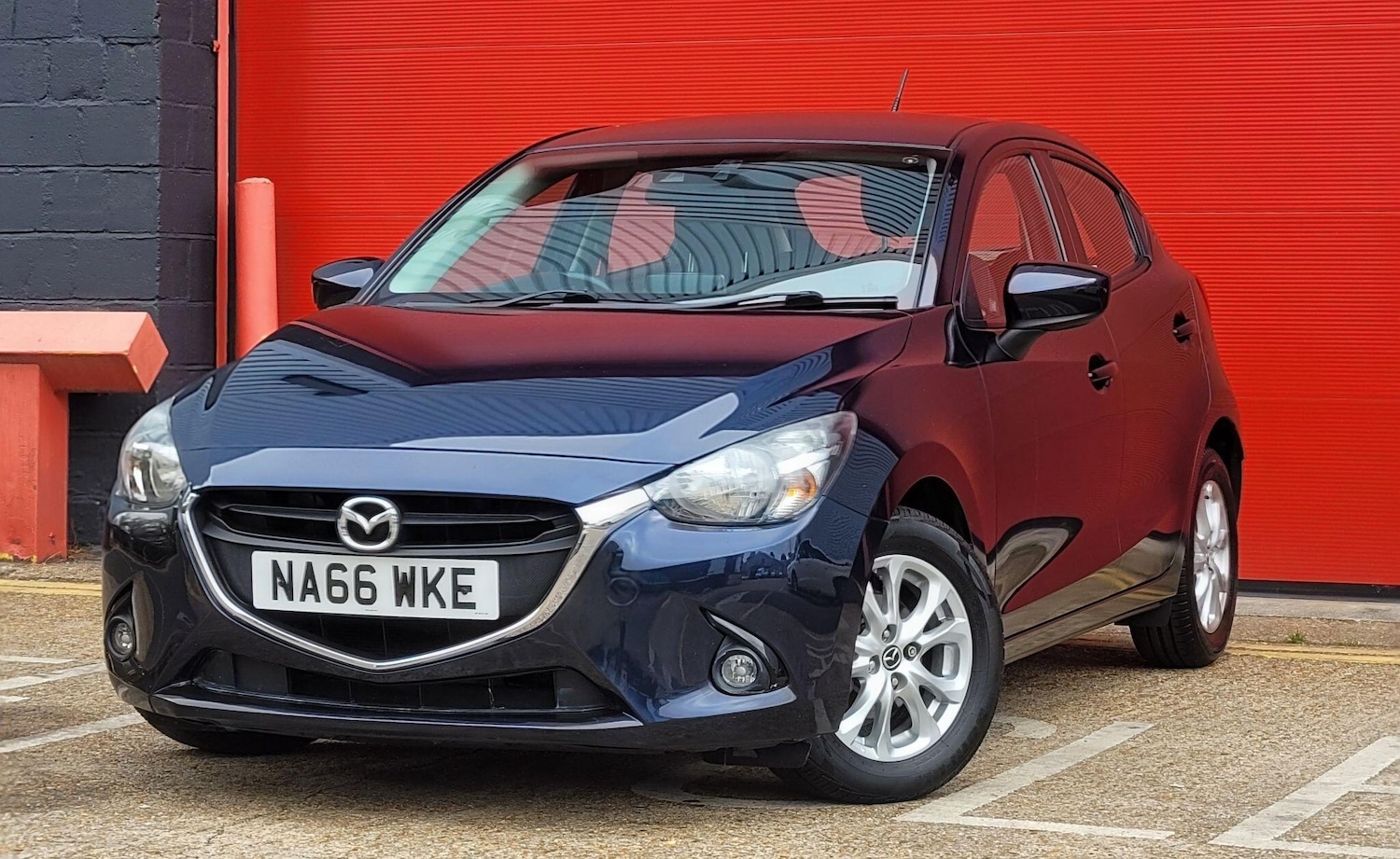 Used Mazda Mazda2 2016 for sale - 76227132: Photo 2