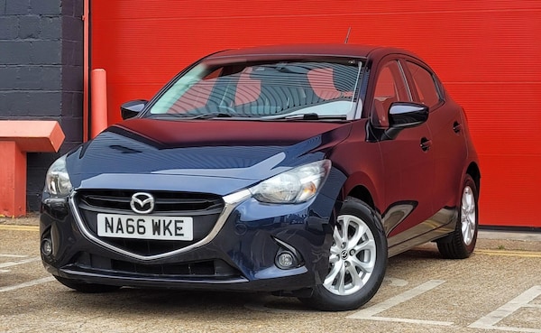 Used Mazda Mazda2 2016 for sale - 76227132: Photo 2
