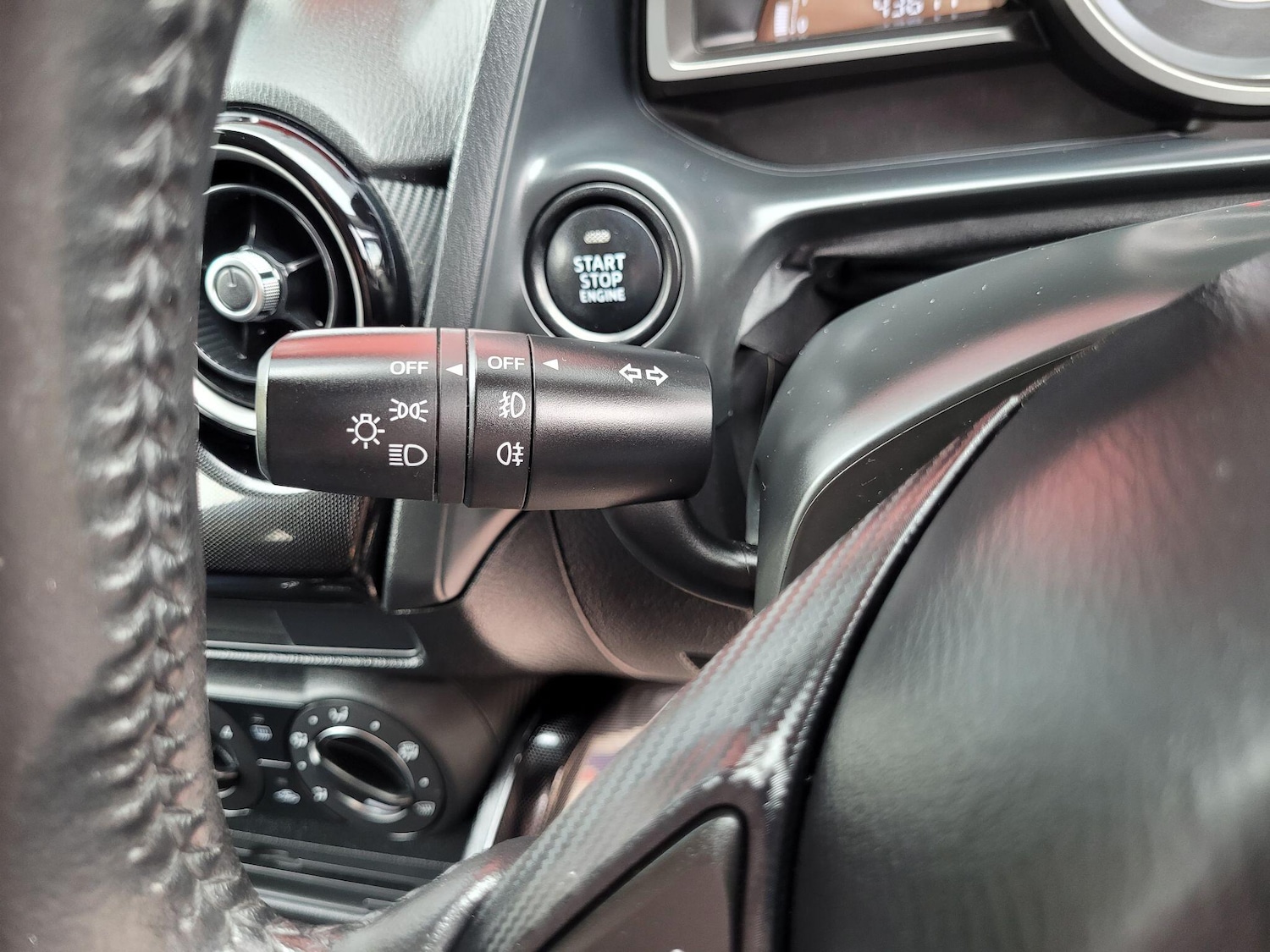 Used Mazda Mazda2 2016 for sale - 76227132: Photo 35