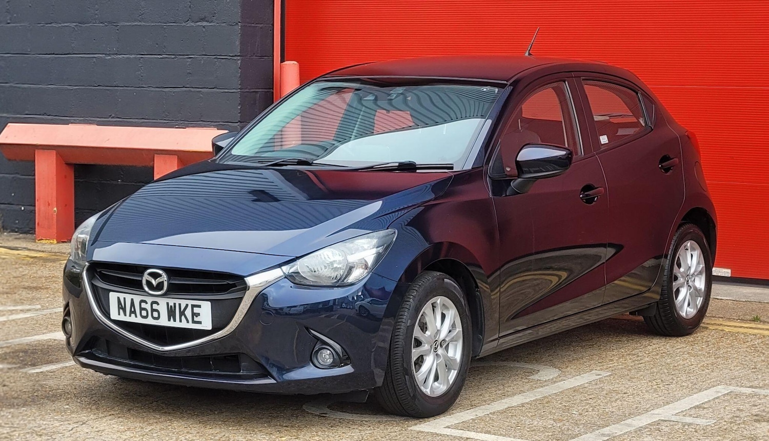 Used Mazda Mazda2 2016 for sale - 76227132: Photo 5
