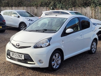 Used Toyota AYGO 2013 for sale - 76984701: Photo