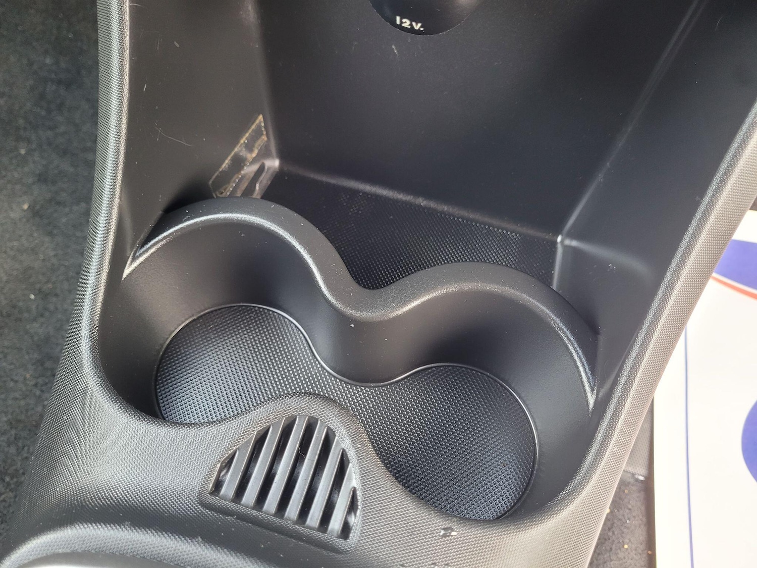 Used Toyota AYGO 2013 for sale - 76984701: Photo 36