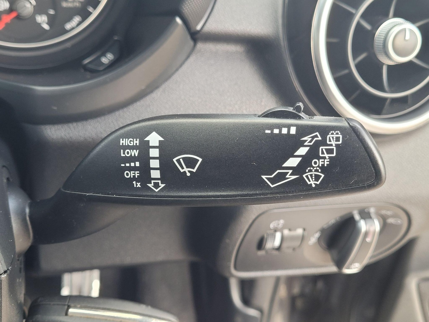 Used Audi A1 2017 for sale - 77564937: Photo 42