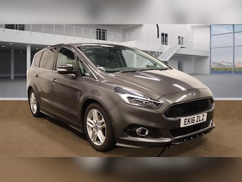 2016 (16) - 2.0 TDCi 180 Titanium Sport 5dr Powershift AWD
