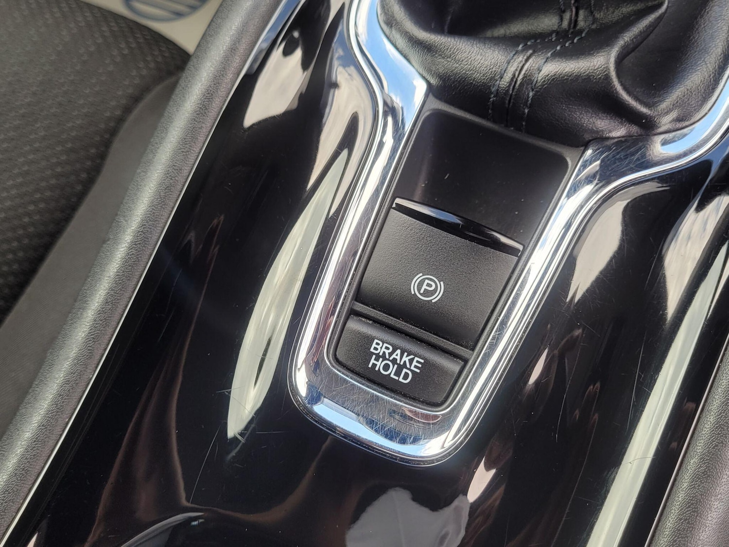 Used Honda HR-V 2015 for sale - 76765988: Photo 44