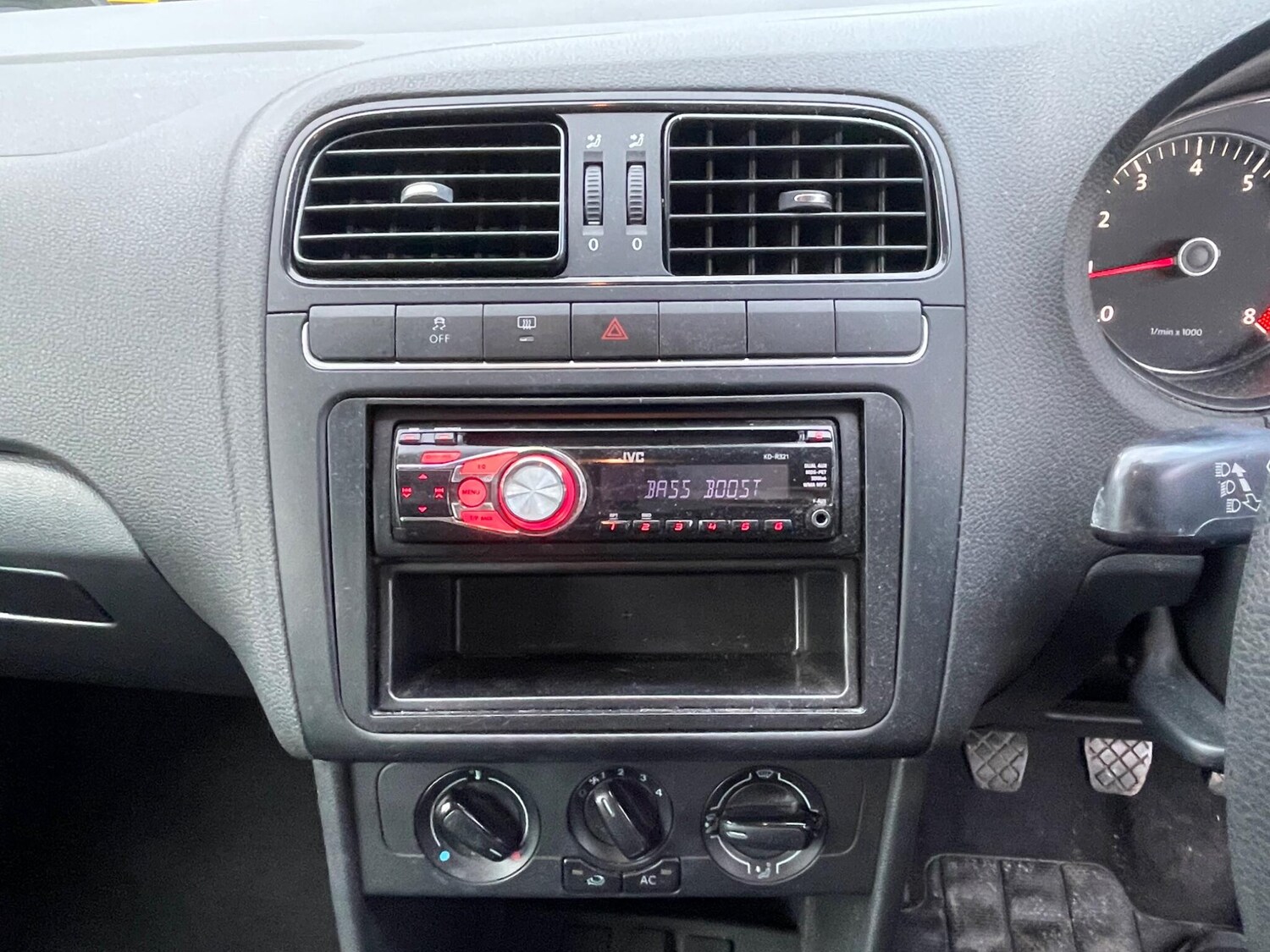 Used Volkswagen Polo for sale - 77496647: Photo 12