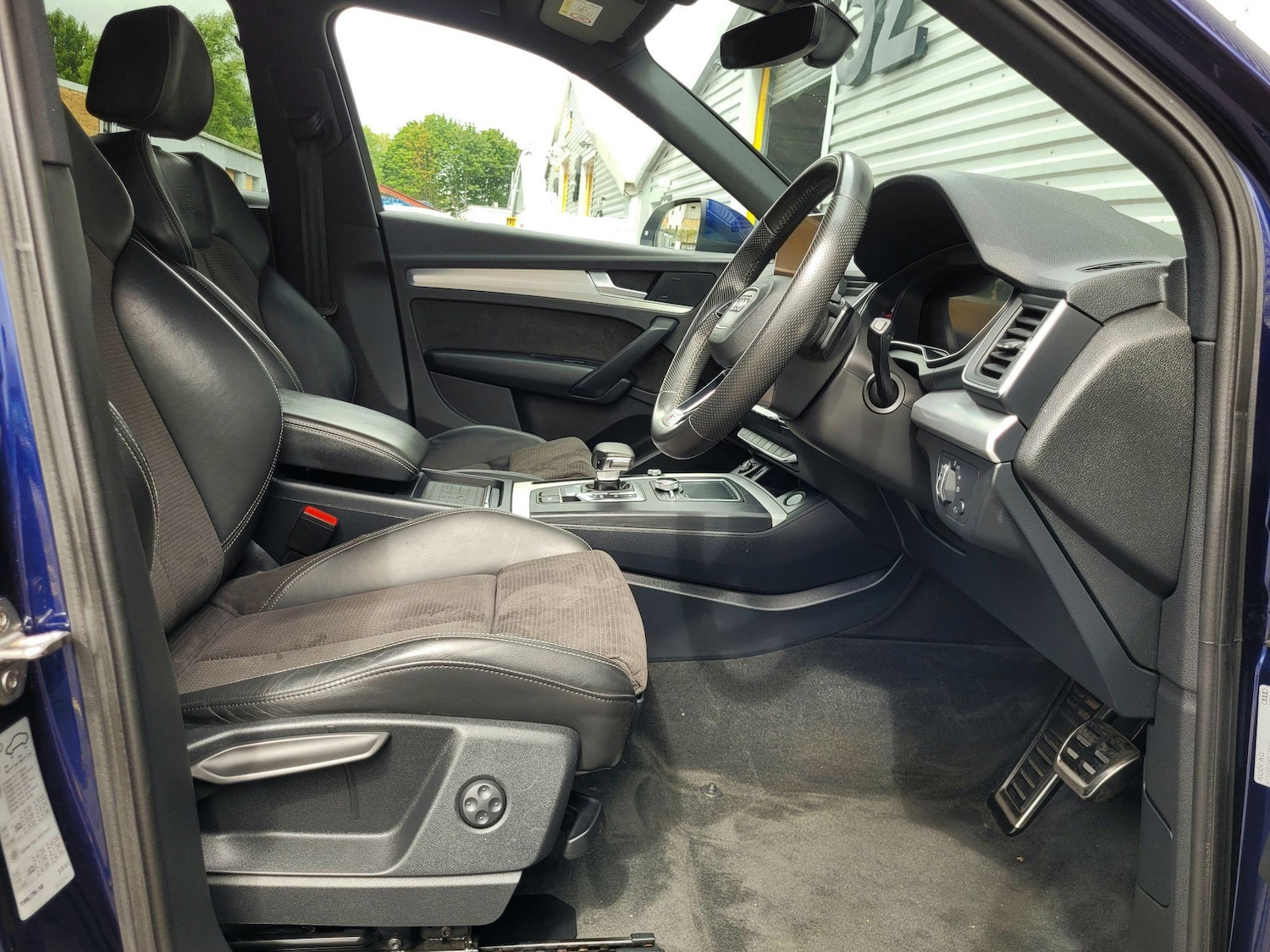 Used Audi Q5 2018 for sale - 76984709: Photo 32