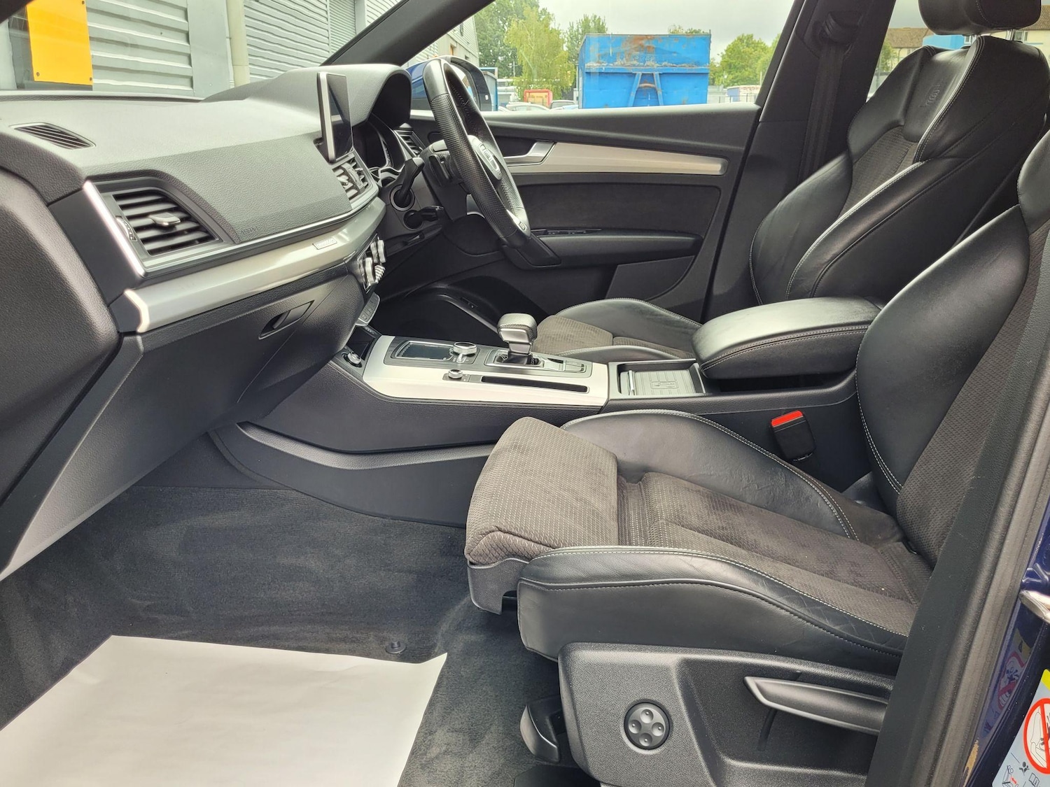 Used Audi Q5 2018 for sale - 76984709: Photo 42