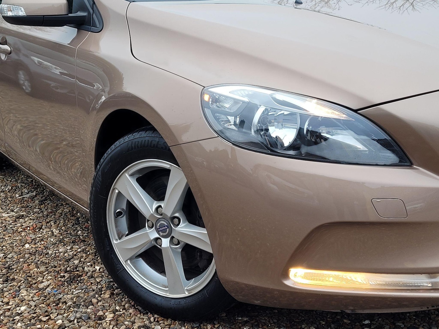 Used Volvo V40 2013 for sale - 77230455: Photo 11