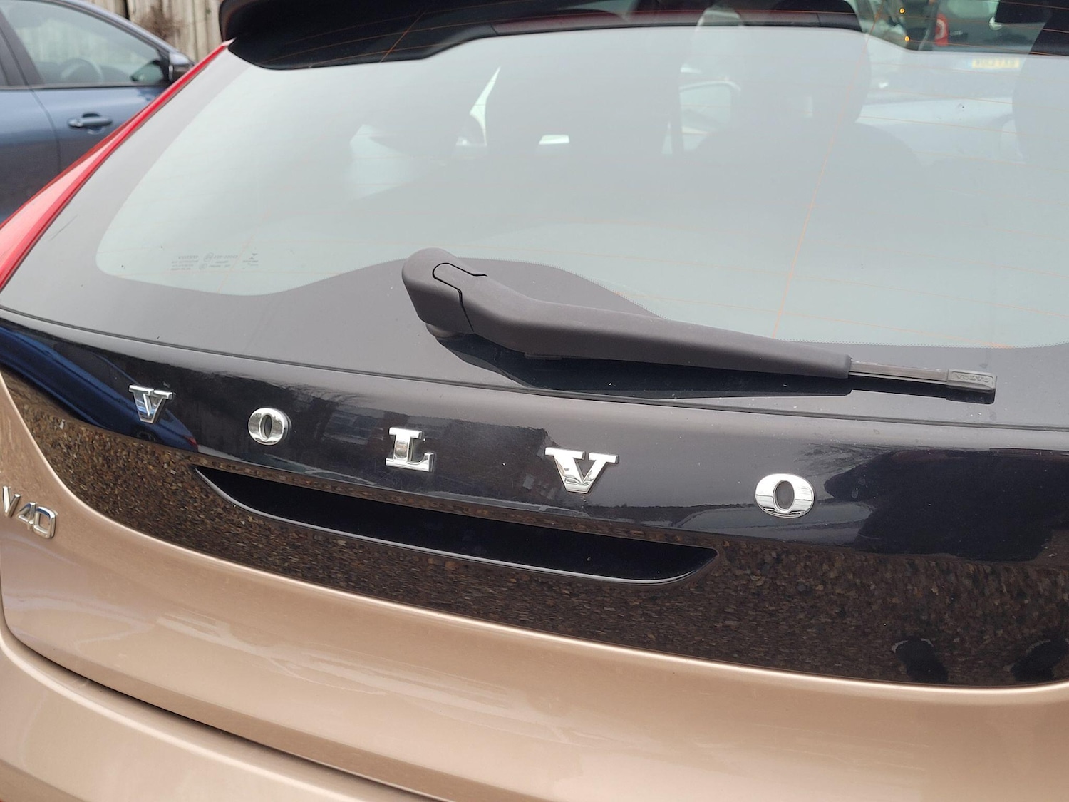 Used Volvo V40 2013 for sale - 77230455: Photo 15