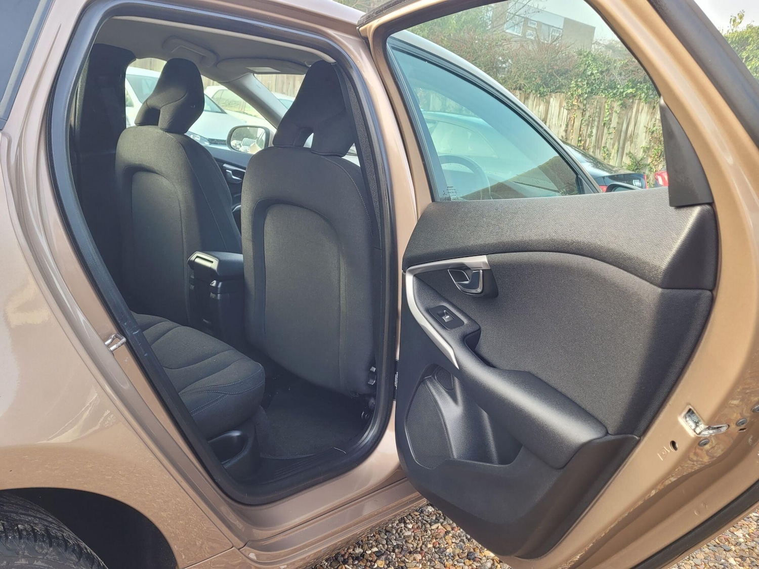 Used Volvo V40 2013 for sale - 77230455: Photo 22