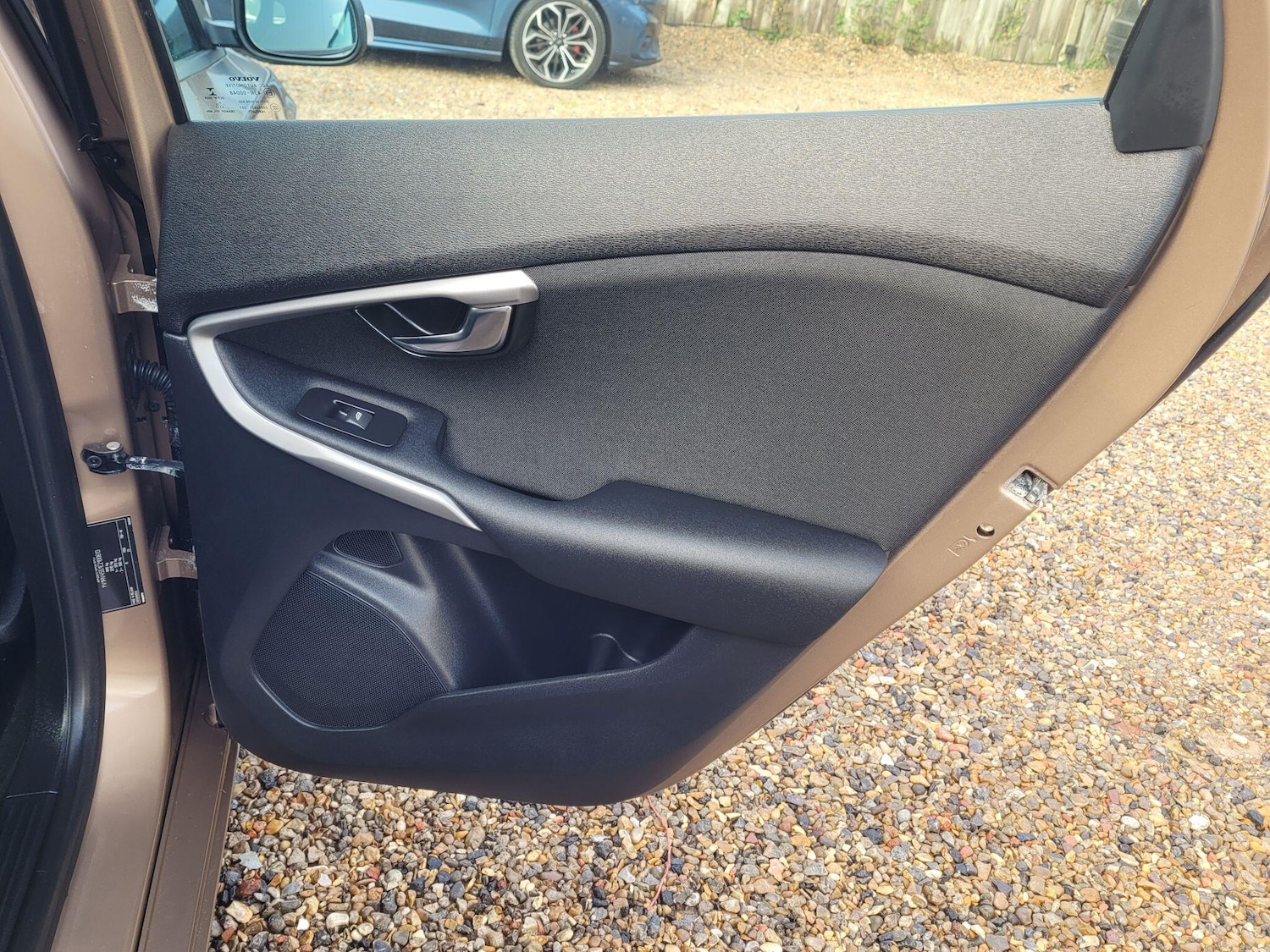 Used Volvo V40 2013 for sale - 77230455: Photo 23