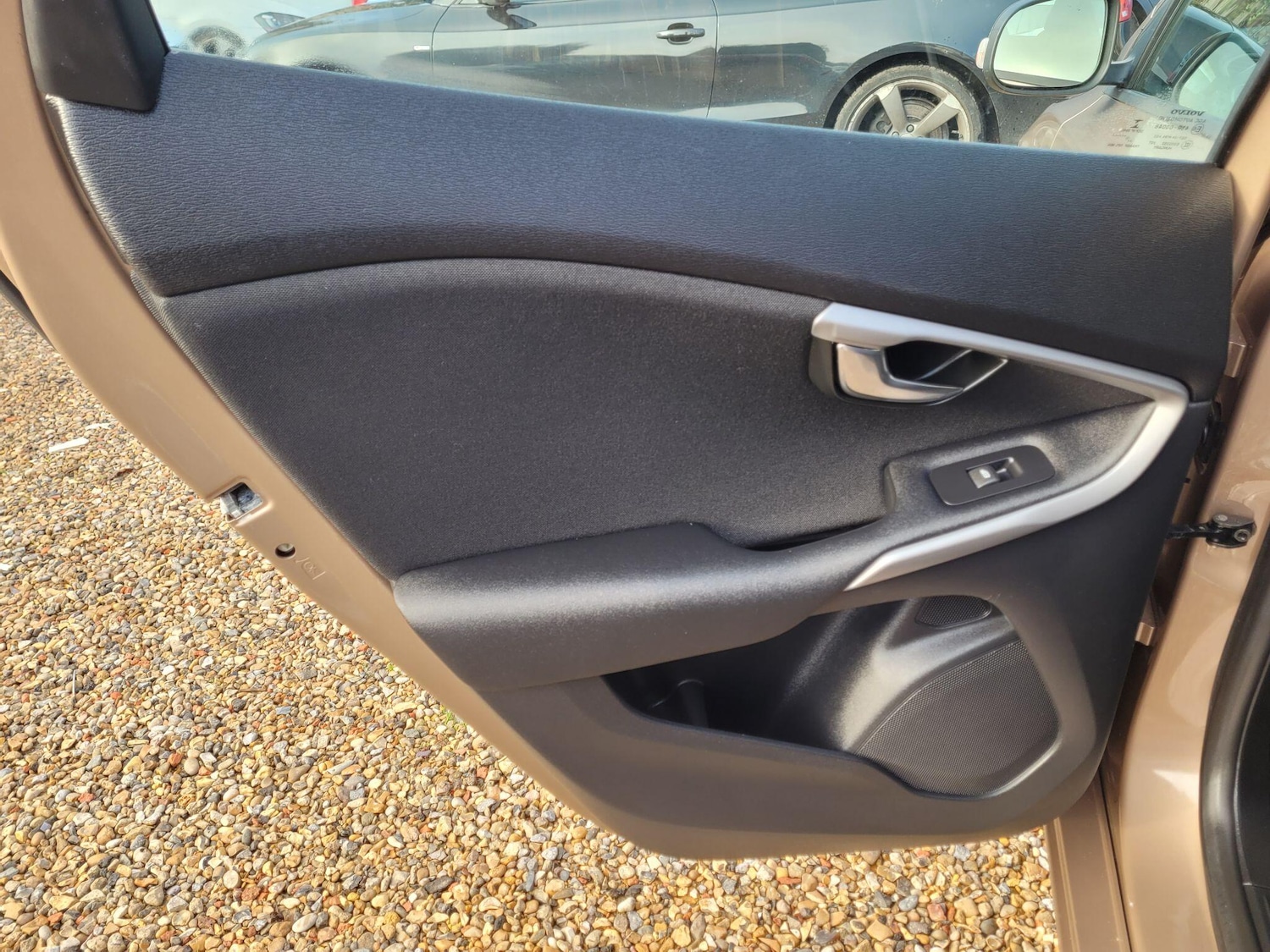 Used Volvo V40 2013 for sale - 77230455: Photo 27